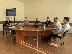 Аларм-оповіщення у Запоріжжі, американський експеримент у Дніпрі та контроль заводів у Харкові: як чеські громадські організації захищають довкілля в Україні